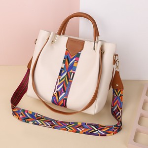 <span class=keywords><strong>Borse</strong></span> Tote in pelle vegana di lusso personalizzate <span class=keywords><strong>Vintage</strong></span> Aztec da donna di Design all'ingrosso - Product Image 2