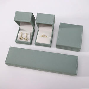 Boîte à bijoux de collectionneur, boîte cadeau de luxe personnalisée, rigide, à rabat, avec insert floqué, estampage à chaud, logo personnalisé, vente en gros - Product Image 2