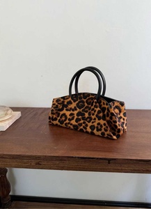 Borsa a Mano in Vera Pelle di Vacchetta con Motivo Leopardato di Alta Qualità 2026, Design Semplice ed Elegante per Donne, Borsa Hobo in Pelle Genuina - Product Image 4