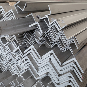 Precio bajo Punto de fábrica Ángulo galvanizado Acero 30*30*3 Ángulo Acero 40*40*4 Triángulo Hierro 50*50*5 Ángulo desigual Acero - Product Image 4