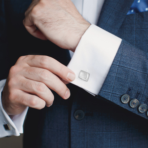 925スターリングシルバースクエアカフリンクスポリッシュフィニッシュ刻印可能なパーソナライズされた男性用カフリンクス - Product Image 5