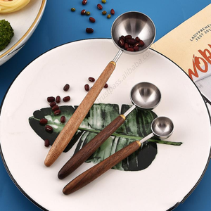 Cuillère à café en acier inoxydable Syh1220 avec manche en bois de noyer, longue cuillère doseuse élégante en métal, vente en gros - Product Image 3