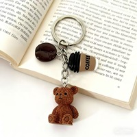 Porte-clés Mignon Ours Tasse à Café, Pendentif Grains de Café en Résine, Breloque Créative pour Sac, Accessoire de Mode, Cadeau pour les Amateurs de Café