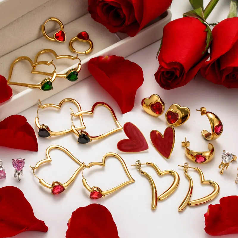 Venta al por mayor 2024 Color de moda joyería del Día de San Valentín mujer señora regalo gran amor corazón aros rojo rubí esmalte corazón Stud pendientes