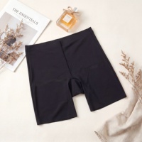 Shorty femme coupe libre antidérapant en nylon OEM de haute qualité, séchage rapide, respirant, à porter sous une jupe