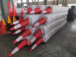 Commercio all'ingrosso coni PE + Base nera coni di sicurezza stradale barriere con Base in gomma 75cm PE cono in vendita - Product Image 5