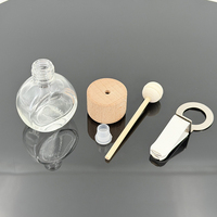 Diffuseur de parfum pour voiture, flacon d'huile essentielle, aromathérapie, flacon de parfum pour voiture en verre transparent vide