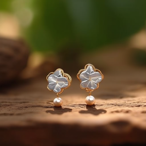 Pendientes de Perlas de Imitación para Mujer, Acero Inoxidable 316L, Chapado en Oro PVD, Diseño de Flor Resistente y Sostenible, Estilo Vintage Negro - Product Image 3