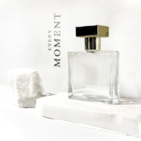 Boîte de parfums miniatures au design unique et nouveau contenant cosmétique bouteille de désodorisant pour voiture bouteille de parfum en spray de 30ml avec boîte