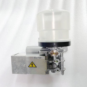 Bomba de Grasa Lubricante EGM-10S-4-7C 103811 - Product Image 1