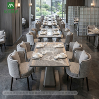 Ensemble de table et de chaises de salle à manger en aluminium moderne pour hôtel, café, villa, complexe hôtelier, utilisation en extérieur - Fabricant en gros