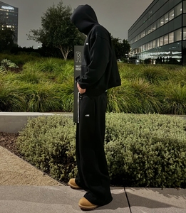 شعار مخصص مصنعي الملابس الوزن الثقيل بدلة رياضية عالية الجودة عداء رياضي أساسيات مجموعة بنطال رياضي للرجال - Product Image 4