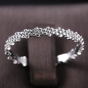 Anello Daisy per Donna, Elegante Accessorio Floreale per Feste e Matrimoni, Regalo di Moda - Product Image 2