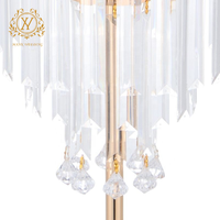 Support à fleurs en métal doré haut pour mariage, centres de table de mariage, vases en métal, décorations de table, fleurs en cristal métallique
