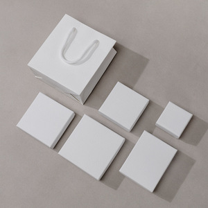 Luxurious custom logo jewelry storage <b>box</b> jewelry display <b>box</b> new trendy jewelry <b>box</b> available for <b>small</b> batch customization - Product Image 2