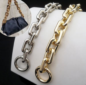 Super-fuoco su misura nube sacchetto portatile con la catena della lega accessori del sacchetto di spessore con maniglia decorativa catena 24K del sacchetto del metallo catena - Product Image 4