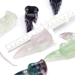 กะโหลกนกสายรุ้งฟลูออไรต์ธรรมชาติแกะสลักด้วยมือสำหรับตกแต่งบ้านของขวัญคริสตัลขัดเงาสำหรับตกแต่งบ้าน - Product Image 4