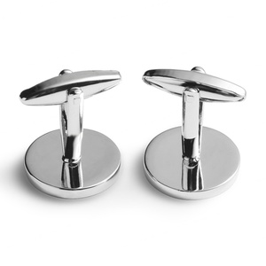 Venta al por mayor de fábrica: Gemelos de latón con diseño de fantasma, recuerdo especial para festivales - Product Image 6