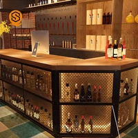 Ensemble de comptoir de bar LED commercial Shinestone avec structure en acier, surface en pierre frittée et comptoirs de bar en bois peints