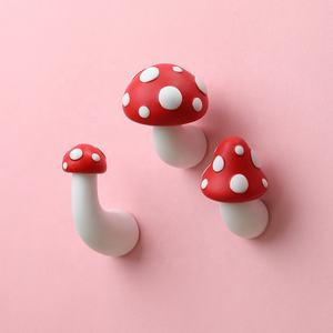 Mignon 3D Champignon Réfrigérateur Aimants <span class=keywords><strong>Pas</strong></span> <span class=keywords><strong>Cher</strong></span> Prix Fabrication Réfrigérateur Autocollant Personnalisé Personnalité Creative Réfrigérateur Aimant - Product Image 1