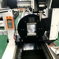 Machine de découpe laser à fibre CNC 3000W pour la découpe de tubes métalliques industriels