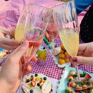 Disposable Thickened Stemmed Plastic Champagne Glass 210ml For Picnic Beverage Use - Product Image 1