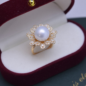 Bague en argent S925 avec perle ronde blanche de 11-12 mm de Zhuji Danshui, forte luminosité, faibles défauts, ensemble complet, vente en gros - Product Image 1