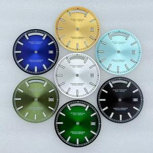 Cadran de montre en métal de 31 mm avec aiguilles lumineuses vertes, adapté aux activités sportives - Product Image 1