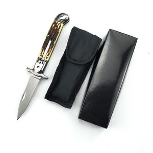 Coltello Pieghevole Personalizzato per Esterni ad Alta Durezza 53HRC, Lama in Acciaio Inox 3Cr13, Manico in Legno, Coltello per Autodifesa AKC - Product Image 6