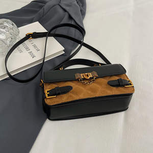 Bolso de hombro de cuero sintético de alta calidad y a la moda para mujer. - Product Image 5