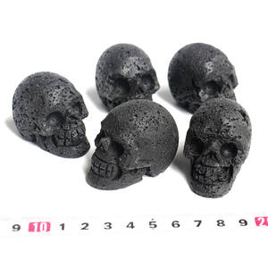 Della fabbrica del commercio all'ingrosso intagliato a mano <span class=keywords><strong>2</strong></span> pollici naturale pietra lavica teschi - Product Image 2