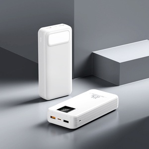 Banco de Energía Portátil con Pantalla Digital, Alta Capacidad de 20000mah, 30000mah, 40000mah, con Linterna de 22.5W para Teléfonos Inteligentes - Product Image 4