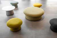 Pouf moderne en tissu personnalisé au design champignon pour salon, chambre à coucher et comme tabouret de maquillage