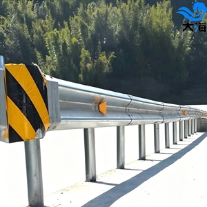 Barandilla de Seguridad para Carreteras, Barra de Acero Flexible en Forma de W, Barrera Anticollisiones, Uso en el Mercado de Singapur, Barandilla de Carretera Galvanizada en Caliente - Product Image 5