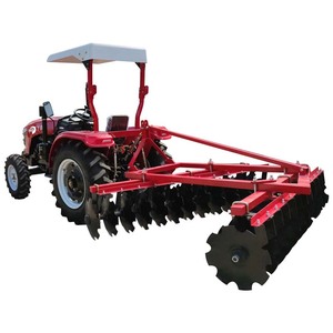 Trattore Agricolo 4WD da 100 CV con Cambio a 16+8 Marce e Attrezzi Agricoli, Fornitura Diretta del Produttore TD - Product Image 4
