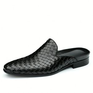Chaussures pour hommes de luxe haut de gamme en cuir de vachette, légères et respirantes, style britannique, avec motif floral pressé - Product Image 4