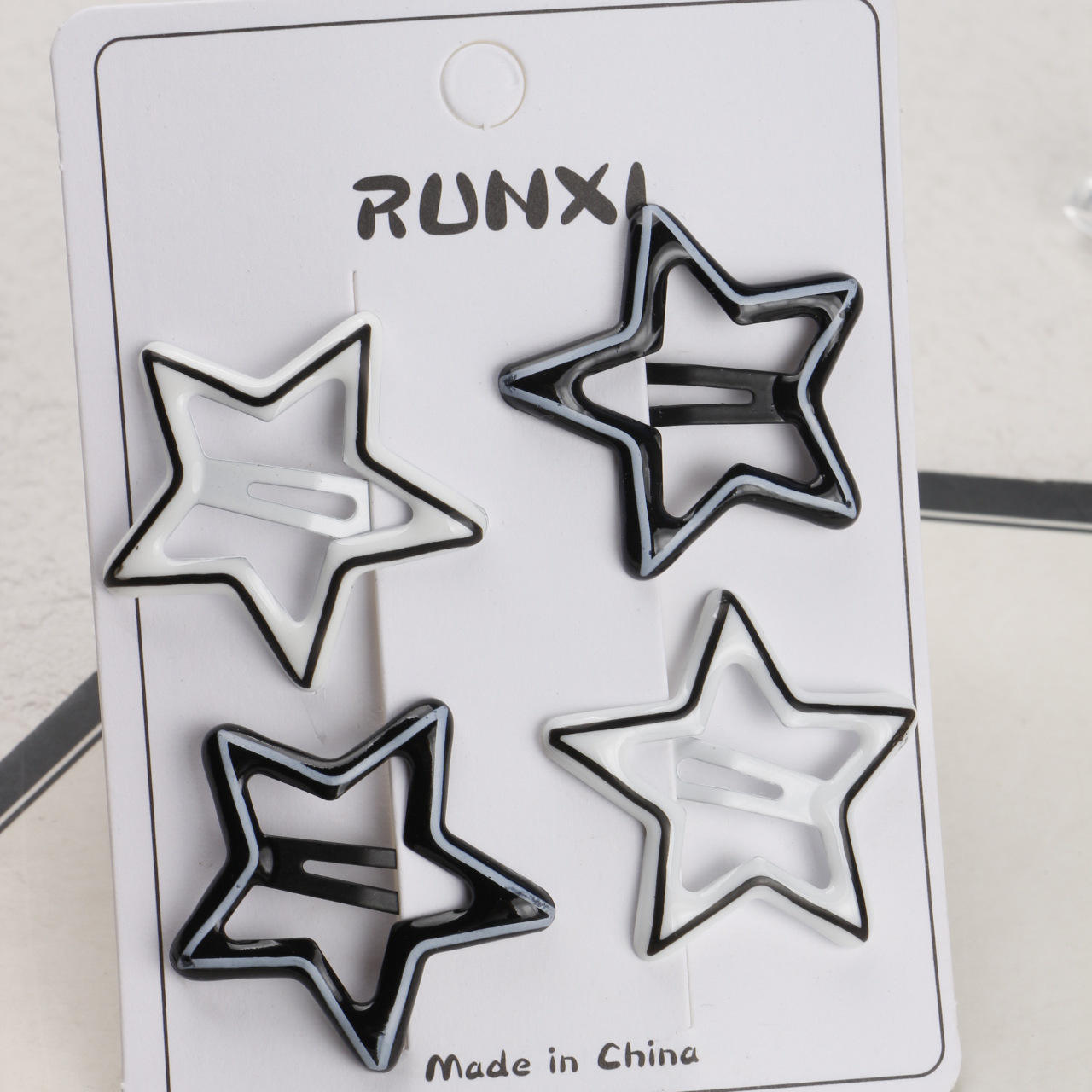 2บัตรสีดำ + 2สีขาว