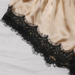 Conjunto de dos piezas de ropa de estar por casa de imitación de seda negra, estilo europeo y americano, a la moda y cómodo, al por mayor. - Product Image 5