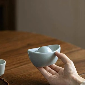เครื่องประดับเซรามิก Ru Ware Crackle Ingot สีฟ้า งานแฮนด์เมด ของตกแต่งโต๊ะ ของตกแต่งบ้าน - Product Image 2