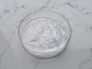 Bulk Sale Food Additive Cooling Agent Pure 99% <strong>Menthol</strong> <strong>Crystals</strong> in Bulk - Product Image 4