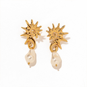 Pendientes colgantes de acero inoxidable con diseño geométrico en forma de estrella de perlas de imitación para uso diario de las mujeres - Product Image 5