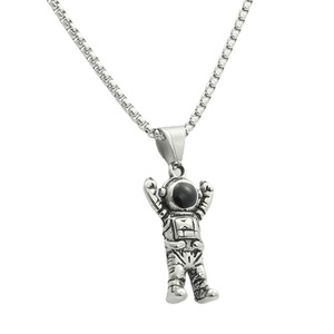 Collar con colgante de astronauta yunnique de acero inoxidable para hombre, joyería de moda estilo Punk Retro de dibujos animados, 280553 - Product Image 5
