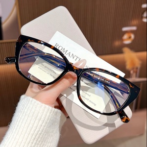 Óculos de Prescrição com Lentes Anti-Luz Azul em Estilo Tortoiseshell, Modelagem Slimming, para Miopia - Product Image 1