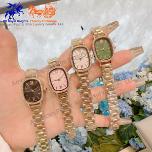 Reloj Mecánico con Esfera Ovalada para Mujer, Bisel con Incrustaciones de Circonio, Marcadores de Números Romanos, Correa de Acero Inoxidable en Tono Dorado - Product Image 6