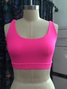 Alto supporto basso Logo personalizzato all'ingrosso MOQ abbigliamento Fitness da <span class=keywords><strong>donna</strong></span> sport Yoga reggiseno allenamento <span class=keywords><strong>palestra</strong></span> <span class=keywords><strong>top</strong></span> <span class=keywords><strong>donna</strong></span> - Product Image 4