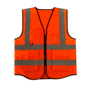 سترة أمان عالية الوضوح متينة وعاكسة للضوء من الفئة الأولى حسب معايير ANSI مع جيوب مقاومة للماء وإضاءة LED ومصنوعة من البوليستر 100% - Product Image 5