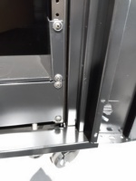 Armoire de serveur 48U de 23 pouces, autoportante, extérieure, pour centre de données Internet et commutateur de moyenne tension