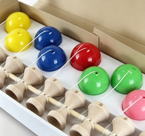 ของเล่นเคนดามะไม้สีพื้นแบบมีโลโก้เลเซอร์ สำหรับทุกเพศทุกวัย เกมฝึกการประสานมือและตา สไตล์มอนเตสซอรี่คลาสสิก - Product Image 3