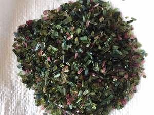 Forme de crayon en Tourmaline naturelle, pierre brute en tourmaline pour la fabrication de bijoux - Product Image 2