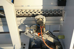 Heißer Verkauf E-70JR Automatische <span class=keywords><strong>Kdt</strong></span> <span class=keywords><strong>Edge</strong></span> <span class=keywords><strong>Bander</strong></span> 45 Grad Abschrägung Gerade Kante Banding Machine Pvc Für Holzplatten - Product Image 4